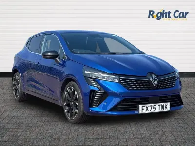Used Renault Clio Techno 90 HP (66 kW) 2025 Iron blue  Hatchback