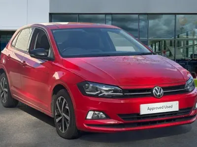 Używany VW Polo Beats 80 KM (58 kW) 2020 Czerwony Hatchback