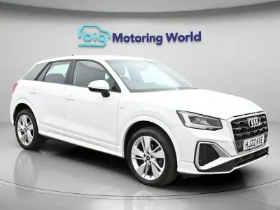 Usado Audi Q2 S-Line 150 CV (110 kW) 2022 Blanco SUV