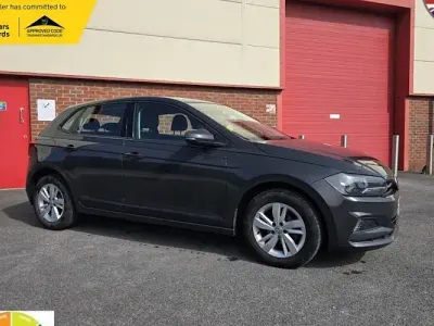 Used VW Polo SE 95 HP (69 kW) 2018 Grey Hatchback