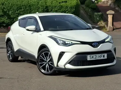 Used Toyota C-HR 122 HP (89 kW) 2021 White SUV