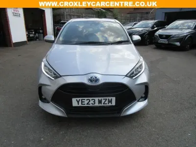 Used Toyota Yaris Design 116 HP (85 kW) 2023 Silver Hatchback