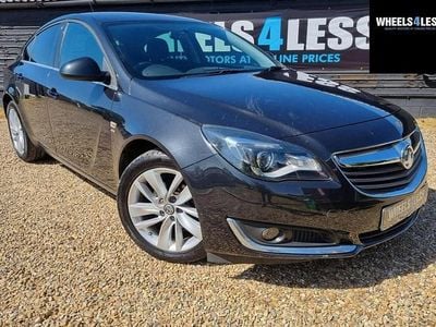 Black Used 2015 Vauxhall Insignia SRi Hatchback | £6,399 (Fair price)