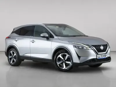 Used Nissan Qashqai N-Connecta 2022 Silver SUV
