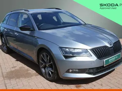 Gebraucht Skoda Superb SportLine 150 PS (110 kW) 2019 Grau Kombi