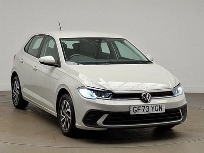 Begagnad VW Polo Life 95 HK (69 kW) 2023 Grå Halvkombi