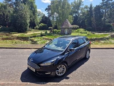 Used Ford Focus Zetec 120 HP (88 kW) 2016 Black Estate