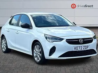 Używany Vauxhall Corsa Design Edition 100 KM (73 kW) 2023 Biały Hatchback