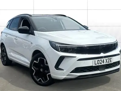 Used Vauxhall Grandland X Ultimate 131 HP (96 kW) 2024 White SUV