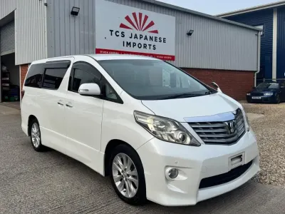 Usado Toyota Alphard 2008 Branco Monovolume