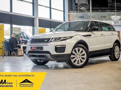 Used Land Rover Range Rover evoque SE 180 HP (132 kW) 2017 White Estate