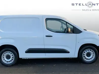 Used Peugeot Partner 134 HP (98 kW) 2025 White MPV