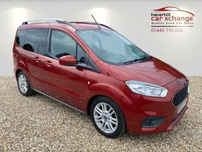 Used Ford Tourneo Courier Titanium 100 HP (73 kW) 2020 Red MPV