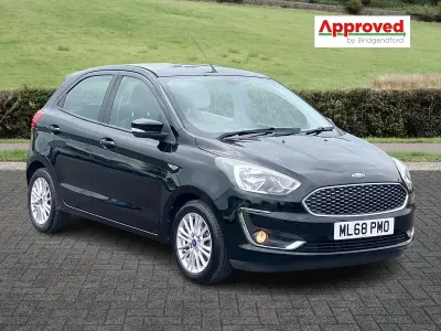 Begagnad Ford Ka Plus Zetec 85 HK (62 kW) 2018 Svart Halvkombi