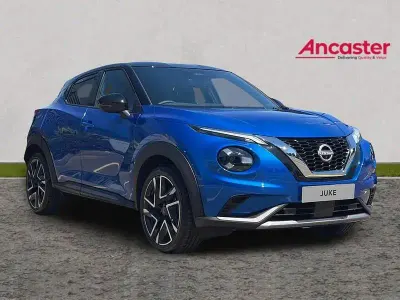 New Nissan Juke Tekna+ 114 HP (83 kW) 2026 Agnetic blue with solid black SUV