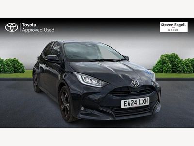 Used Toyota Yaris Hybrid Design 2024 Black Hatchback