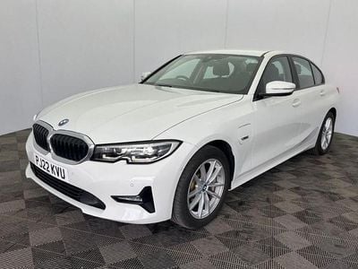 BMW 330e