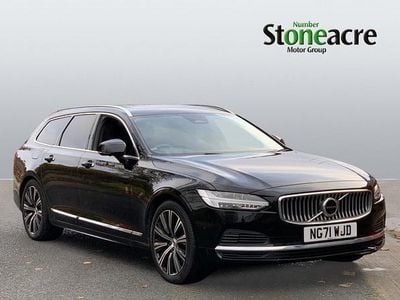 Black Used 2022 Volvo V90 Inscription Estate | £27,686 (Good price)