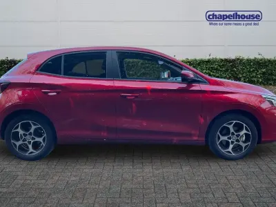 Usado MG MG3 2025 Rojo Utilitario