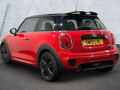 Used Mini Cooper Sport 134 HP (98 kW) 2019 Red Hatchback