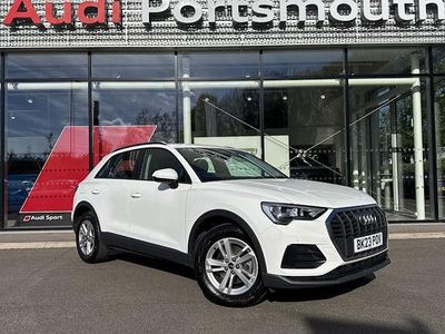 Używany Audi Q3 Design 150 KM (110 kW) 2023 Biały SUV