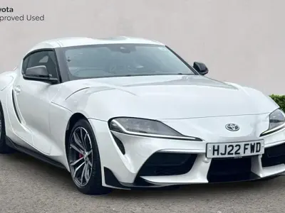Used Toyota Supra 257 HP (189 kW) 2022 White metallic Coupe