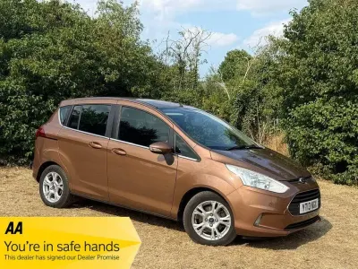 Used Ford B-MAX Zetec 90 HP (66 kW) 2013 Gold MPV