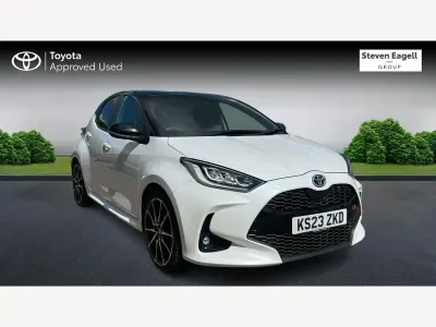 Used Toyota Yaris Hybrid Sport 2023 White/black Hatchback