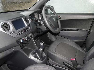 Used Hyundai i10 GO! 2018 Polar white Hatchback