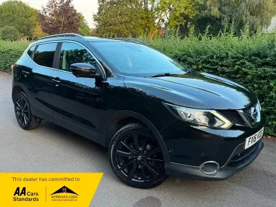 Used Nissan Qashqai Tekna 130 HP (95 kW) 2016 Black SUV