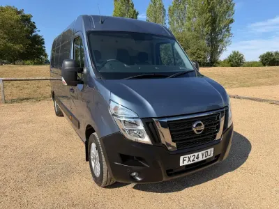 Used Nissan Interstar Tekna 180 HP (132 kW) 2024 Grey Van