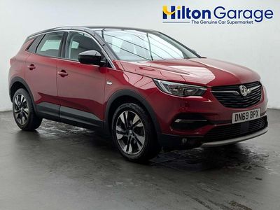 Used Vauxhall Grandland X Sport 130 HP (95 kW) 2019 Red SUV