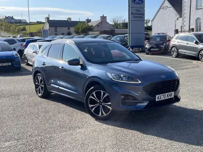 Usado Ford Kuga ST-Line X 190 CV (139 kW) 2021 Azul SUV