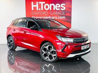 Used Vauxhall Grandland X Ultimate 130 HP (95 kW) 2022 Red SUV