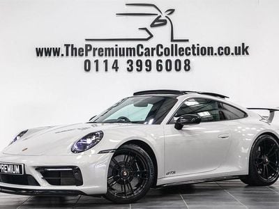Porsche 911 Carrera 4 GTS