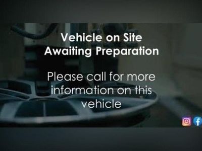 Black Used 2009 Toyota Yaris SR Hatchback | £2,495 (Fair price)