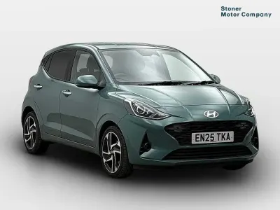 Used Hyundai i10 Premium 79 HP (58 kW) 2025 Green Hatchback
