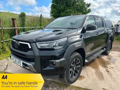 Used Toyota HiLux 201 HP (147 kW) 2021 Black Pickup