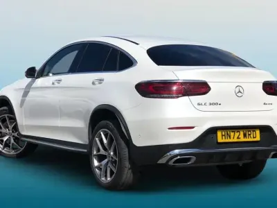 Used Mercedes GLC300 AMG Line Premium Plus 2022 White SUV