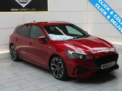 Used Ford Focus ST-Line X 2019 Red Hatchback