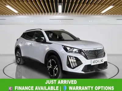 Usado Peugeot 2008 Allure 130 HP (95 kW) 2024 Branco SUV