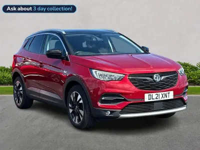 Używany Vauxhall Grandland X Edition 130 KM (95 kW) 2021 Czerwony SUV