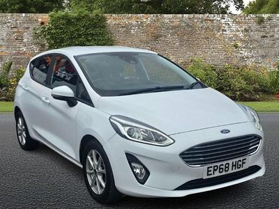 Used Ford Fiesta Zetec 85 HP (62 kW) 2019 White Hatchback