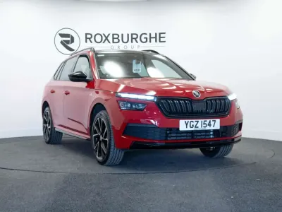Usado Skoda Kamiq Monte Carlo 110 HP (80 kW) 2022 Vermelho SUV