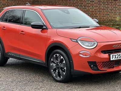 Used Fiat 600 La Prima 134 HP (98 kW) 2025 Orange Hatchback