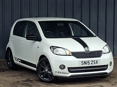 Used Skoda Citigo Monte Carlo 60 HP (44 kW) 2015 White Hatchback