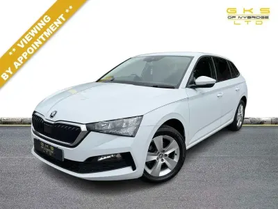 Used Skoda Scala SE 110 HP (80 kW) 2023 White Hatchback