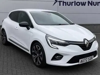 Used Renault Clio Techno 90 HP (66 kW) 2022 White Hatchback