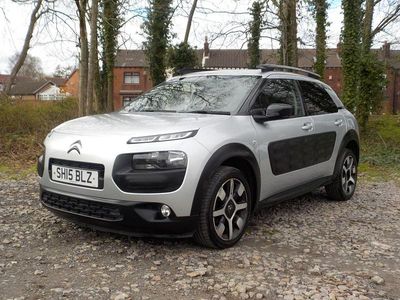 Used Citroën C4 Cactus Flair 100 HP (73 kW) 2015 Silver Hatchback