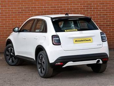 New Fiat 600 100 HP (73 kW) 2025 White SUV